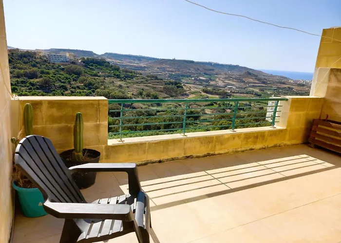 בית הארחה Paradise Gardens